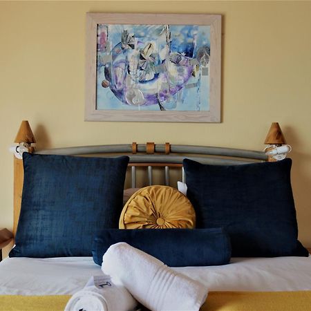 Point Village Guest House Mossel Bay Extérieur photo